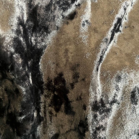 Crushed Velvet Plus Size Joggers - Picture 3 of 3